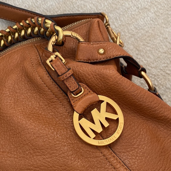 Michael Kors bag - Picture 2 of 8